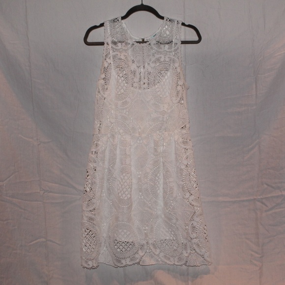White Lace Dress - Picture 1 of 5